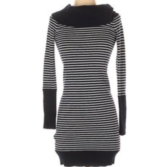 BCBGMAXAZRIA Stripe Cowl/Off shoulder Sweater dress S - Picture 1 of 4